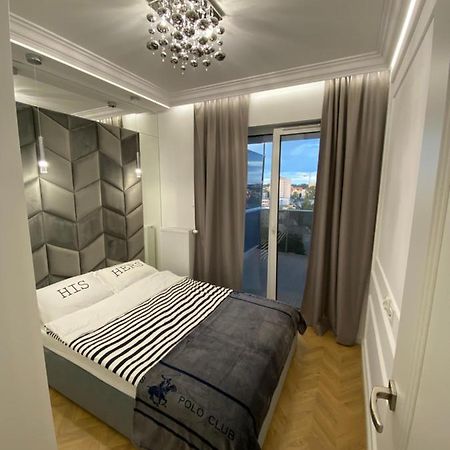 Apartamenty Jagiellonskie Jurowiecka 15 ビャウィストク エクステリア 写真