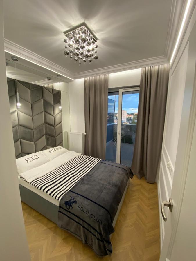 Apartamenty Jagiellonskie Jurowiecka 15 ビャウィストク エクステリア 写真