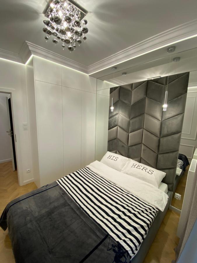 Apartamenty Jagiellonskie Jurowiecka 15 ビャウィストク エクステリア 写真